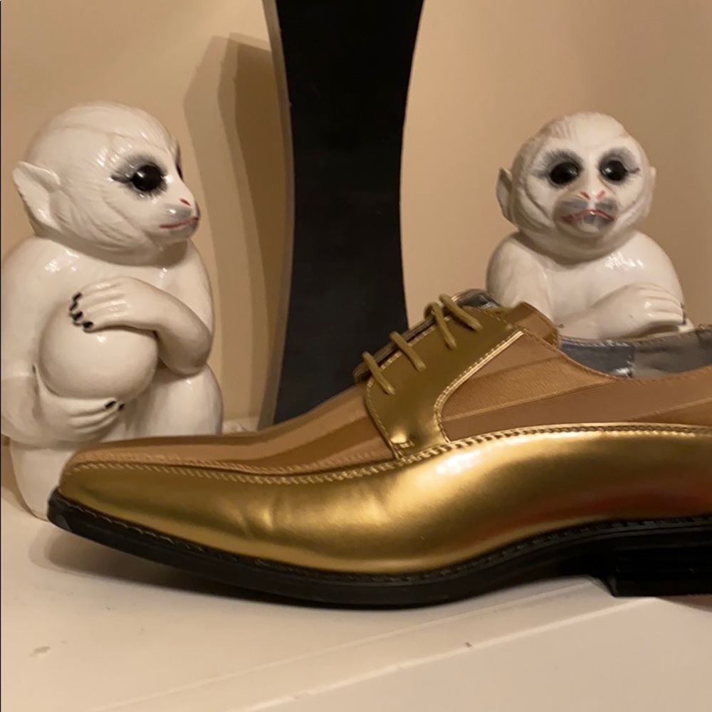 Men’s Viotti Gold Dress Shoe